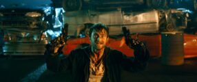 Laser Show 039: Guns Akimbo